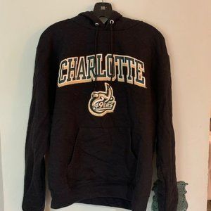 UNC Charlotte black sweatshirt hoodie by Champion adult M medium new